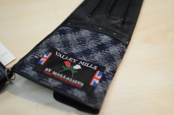 レディース 手袋 BRITISHWOOL 牛革 本革  日本製 国産 高級（レディース22cm・13283・ブルー） 4枚目の画像