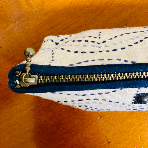 伝統工芸の藍染刺し子ペンケース 2枚目の画像