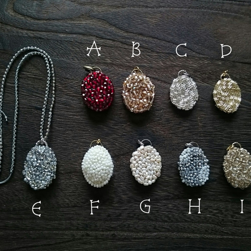 再販×2【受注制作】ビーズ刺繍ネックレストップ ペンダント