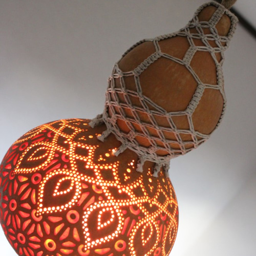 天井ペンダントひょうたんランプ＃8 麻柄透かし彫り シーリング