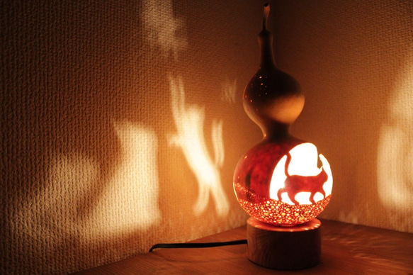 aksplty様オーダーメイド　ネコのひょうたんランプ　『 夜行蝶 』 5枚目の画像