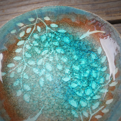空色みずたまり小皿  no. 76　枝葉と魚 3枚目の画像