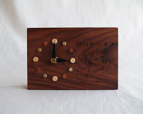 〈時計キッド〉〈父の日ギフトに〉手書きのメッセージ入り置き時計キッド 1枚目の画像