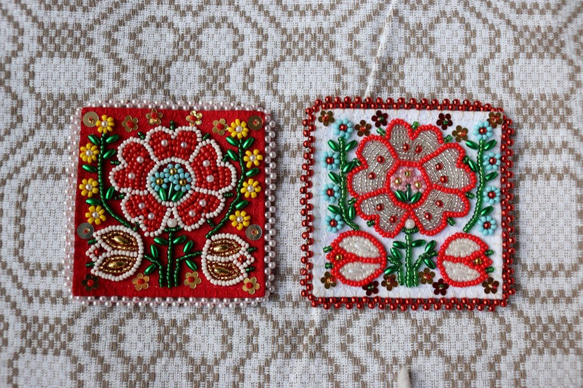 カロタセグのビーズ刺繍キット E)野ばらとつぼみ、忘れな草 キット