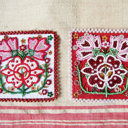カロタセグのビーズ刺繍キット　C)バラとカーネーション 1枚目の画像