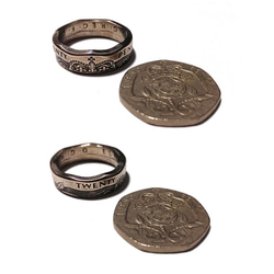 戴 硬幣戒指 COIN RING ~ 英國 20便士 波浪邊小皇冠造型 硬幣戒指 第8張的照片