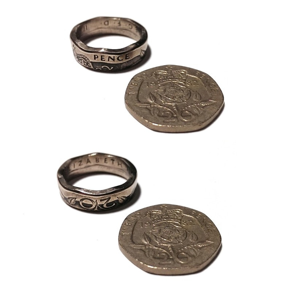 戴 硬幣戒指 COIN RING ~ 英國 20便士 波浪邊小皇冠造型 硬幣戒指 第9張的照片