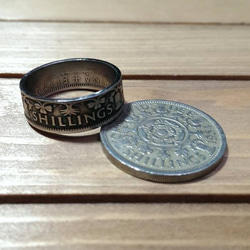 戴 硬幣戒指 COIN RING ~ 英國 兩先令 Shillings 硬幣戒指(皇冠造型)手工戒指 手做戒指 錢幣戒指 第5張的照片