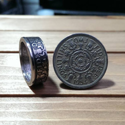 戴 硬幣戒指 COIN RING ~ 英國 兩先令 Shillings 硬幣戒指(皇冠造型)手工戒指 手做戒指 錢幣戒指 第10張的照片