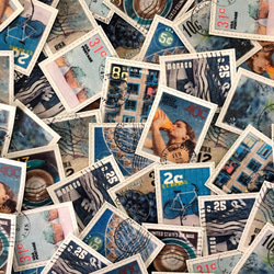 50枚！BLUE切手フレークシール 4枚目の画像