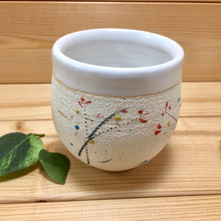 カラフル☆アンティーク風コーヒーカップ☆白② 4枚目の画像