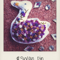 Swan pin 1枚目の画像