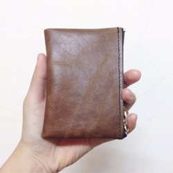 【Xuan Leather選。皮革】夾層拉鍊錢包［爆裂紋茶色］ykk金色拉鍊零錢包真皮 第2張的照片
