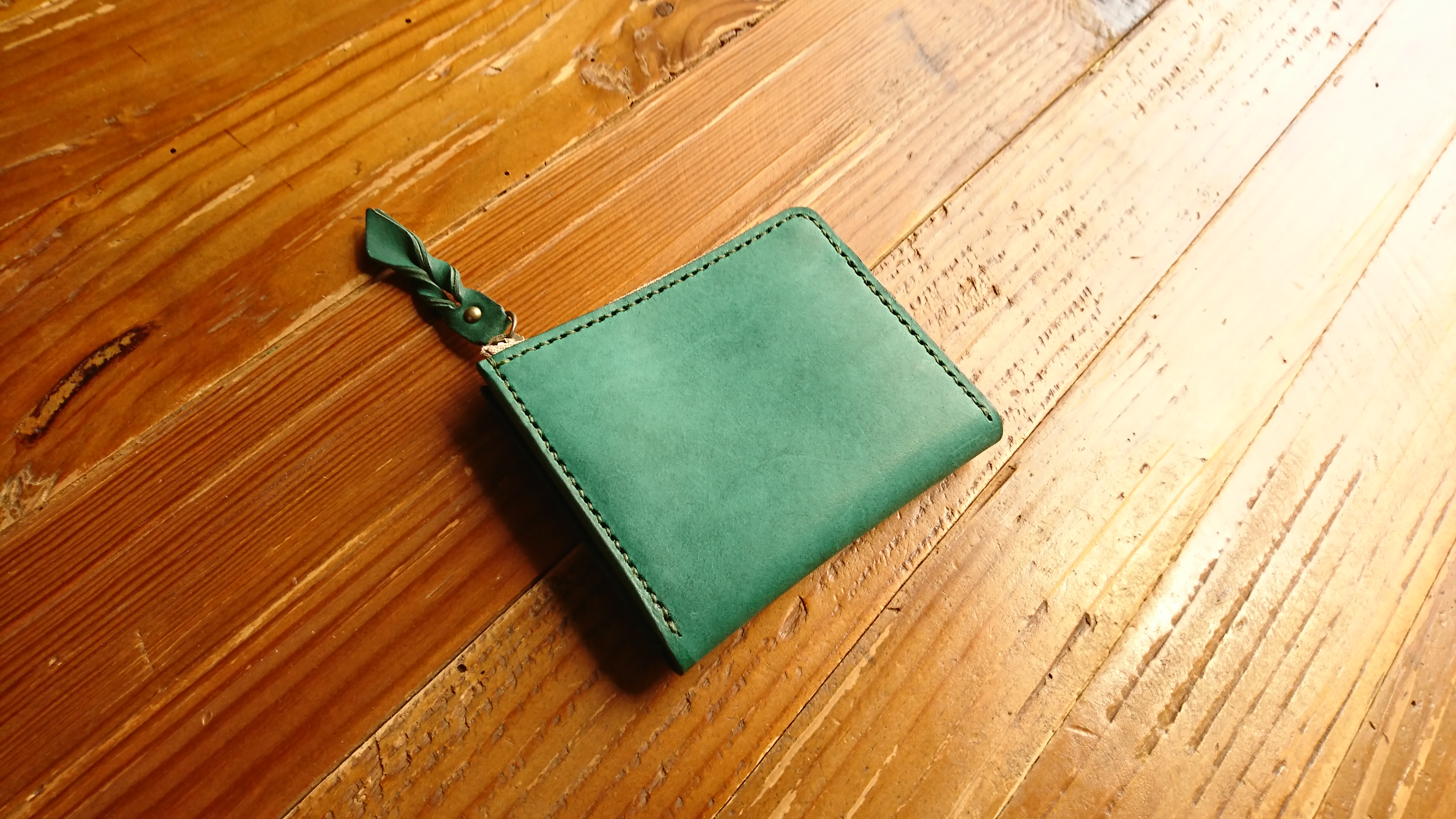 L字ファスナーの財布　全9色 《受注生産》手縫い