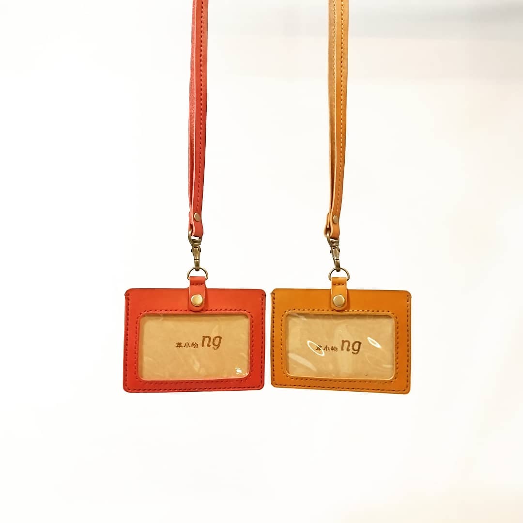 ＩＤホルダー　全８色《受注生産》手縫い