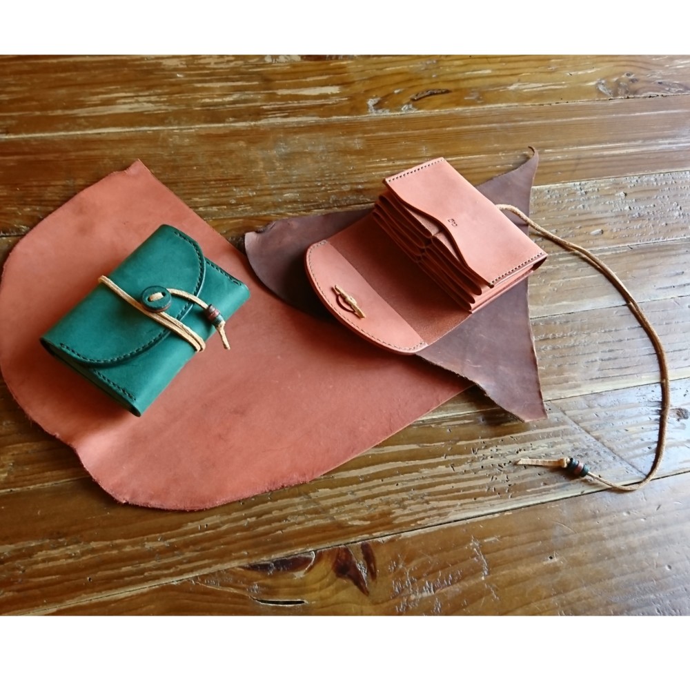 アコーディオン型のカード・名刺ケース　全9色《受注生産》手縫い