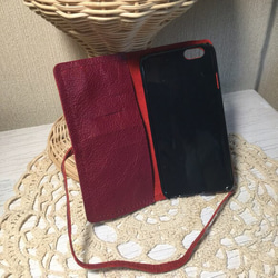 【訳あり】iPhone6レザーケース 牛革ヌメシュリンク革 赤 手帳型 カバー 3枚目の画像