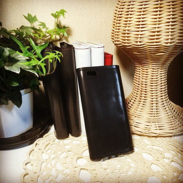 【栃木レザー】3つ折りiPhoneX iPhone plusケース マグネット開閉式 3枚目の画像