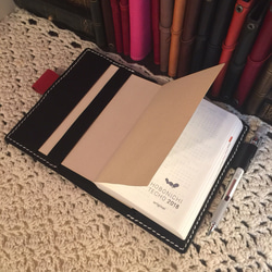 [牛革ヌメシュリンク]本革手縫い文庫本サイズほぼ日手帳カバーA6タイプブックカバー 3枚目の画像