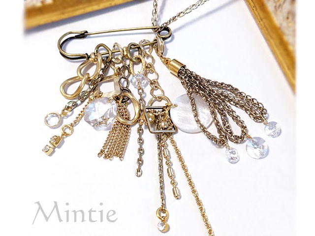 ネックレスブローチ【ミックスモチーフ：クリアー】