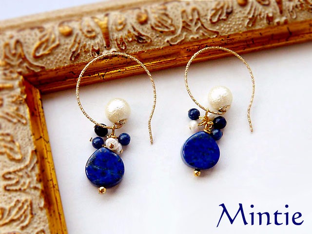 ラピスブルー　パール付きゴールドカラーピアス