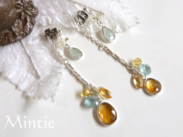 枠留め アクアマリンとシトリンのWキャッチピアス