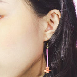 粉橘珊瑚耳環 第1張的照片