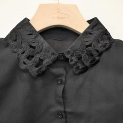 （送料無料）シックなボタニカル刺繍付け襟　（黒）　　【No.0518】 3枚目の画像