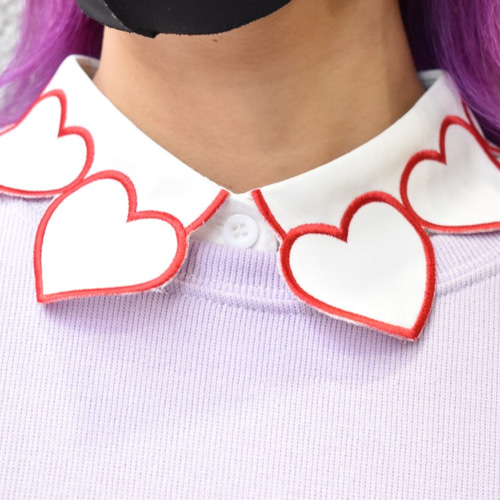 大特価○在庫一掃セール！】（送料無料）ハート to ハート刺繍 付け襟  