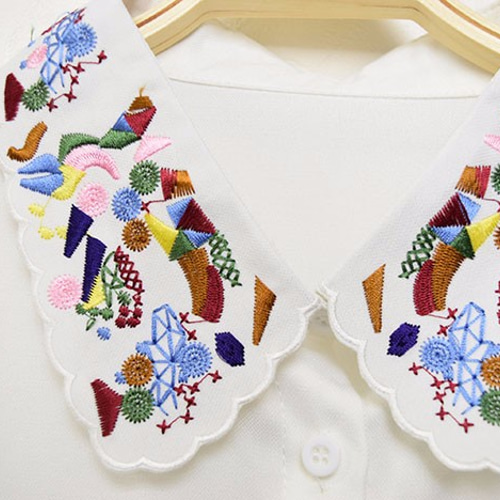 刺繍半襟 桜づくし オフホワイト地（03）｜京都の着物和装小物
