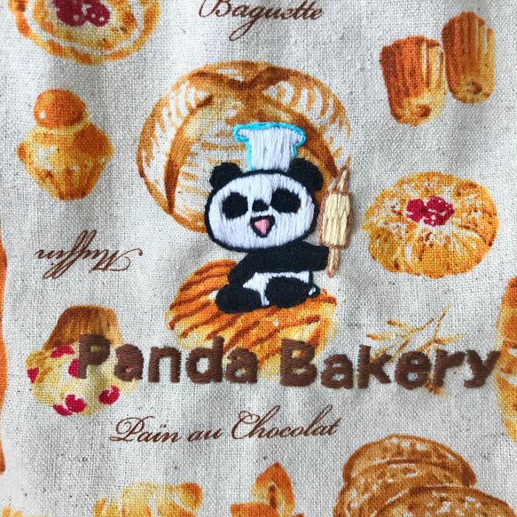 ♡かわいいパンダのパン屋さん♡オリジナル手刺しゅうのワイヤーポーチと巾着２個セット 8枚目の画像