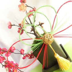 お正月飾り付き（取り外し可）春日梅　ミニ盆栽（フェイク） 光触媒加工　 2枚目の画像
