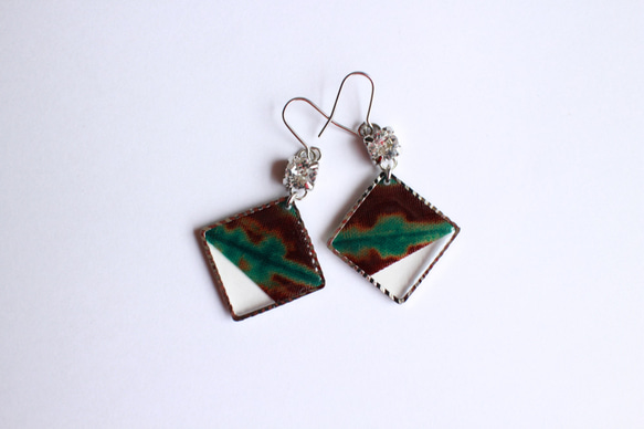 しかくアフリカ生地ピアス/african print square earrings (7) 4枚目の画像