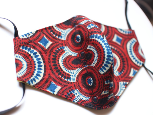 アフリカ布ハンドメイドマスク(立体型) 2枚目の画像