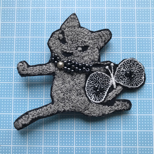 pjc*クロッチくんとちょうちょのブローチ ブローチ chaki 通販  