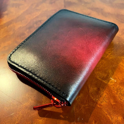 赤い金属ファスナーの半財布 / ワイン（赤+茶） 1枚目の画像