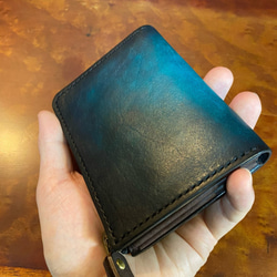 革の手染め- L字ファスナー半財布 / グリーン（緑+青） 8枚目の画像