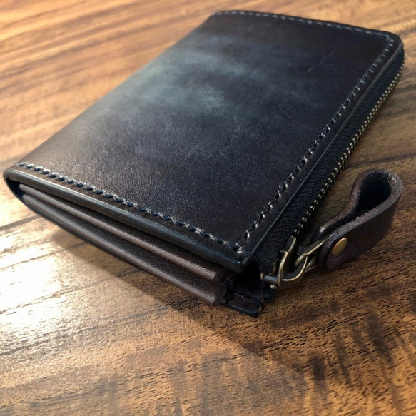 革の手染め- L字ファスナー半財布 / グレー（灰+黒） 4枚目の画像