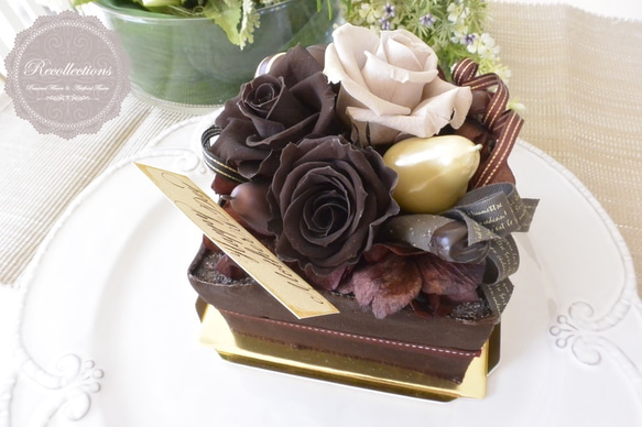 贈り物に！！プリザーブドフラワーのチョコレートケーキ 4枚目の画像