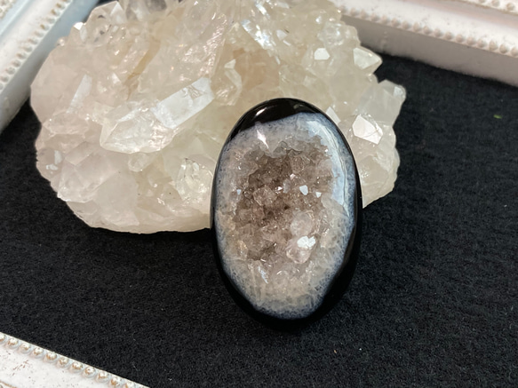 ドゥルージーアゲート＊ブラックアゲートドゥルージー I 天然石