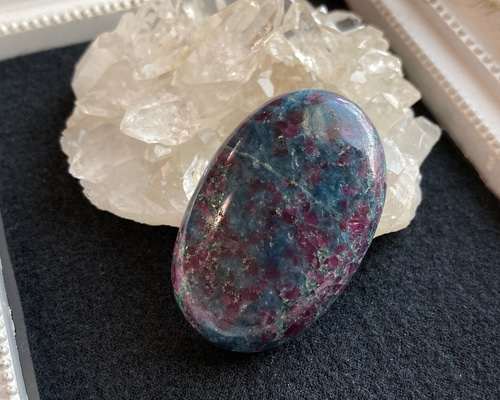 60％OFF】 ルビーインカイヤナイト 貔貅 置物 - education.semel.ucla.edu