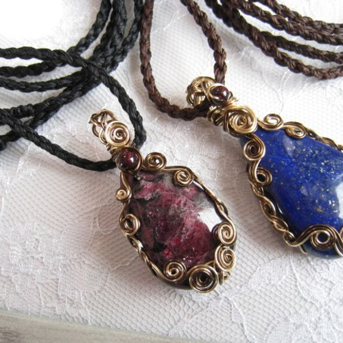 あーちゃ商店ページ⌘ ヘンプ紐マクラメ編みネックレス マクラメ編みネックレス紐【つるミックス】セミオーダー専用