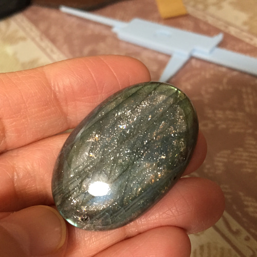 ラブラドライト【グリーン～ブルー】 天然石ルース 64 天然石