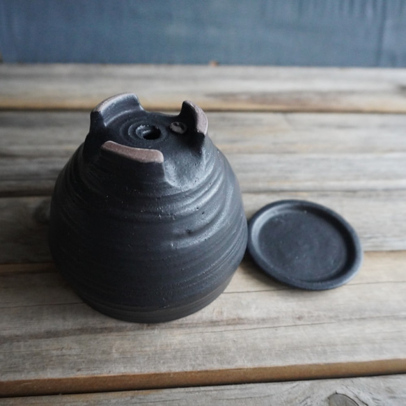 【陶器】黒い植木鉢　送料無料 6枚目の画像