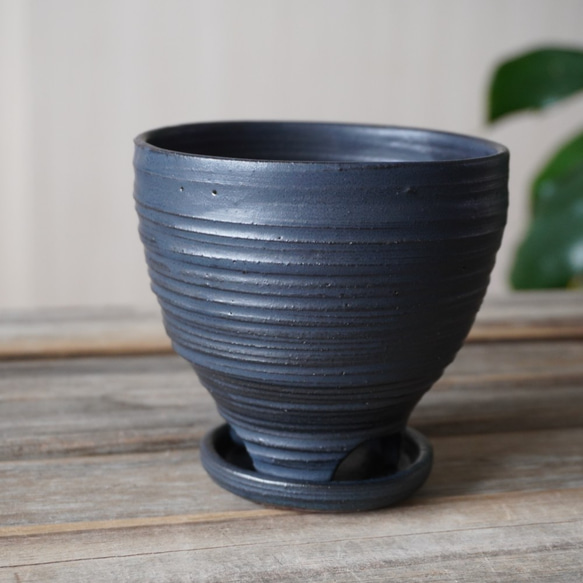 【陶器】黒い植木鉢⑤　送料無料 4枚目の画像
