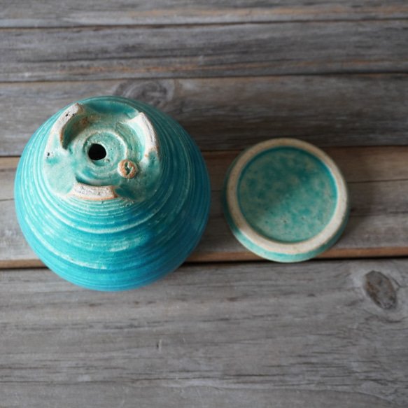 【陶器】トルコ青の脚付き植木鉢⑥　送料無料 8枚目の画像