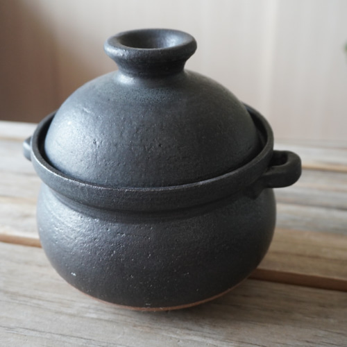 茶色の土鍋 5個セット オマケ固形燃料付き 茶色の土鍋 5個セット オマケ固形燃料付き かまど付き土鍋。固形