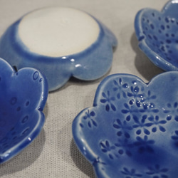 青い花豆皿4枚set（呉須釉　半磁土）送料無料 5枚目の画像