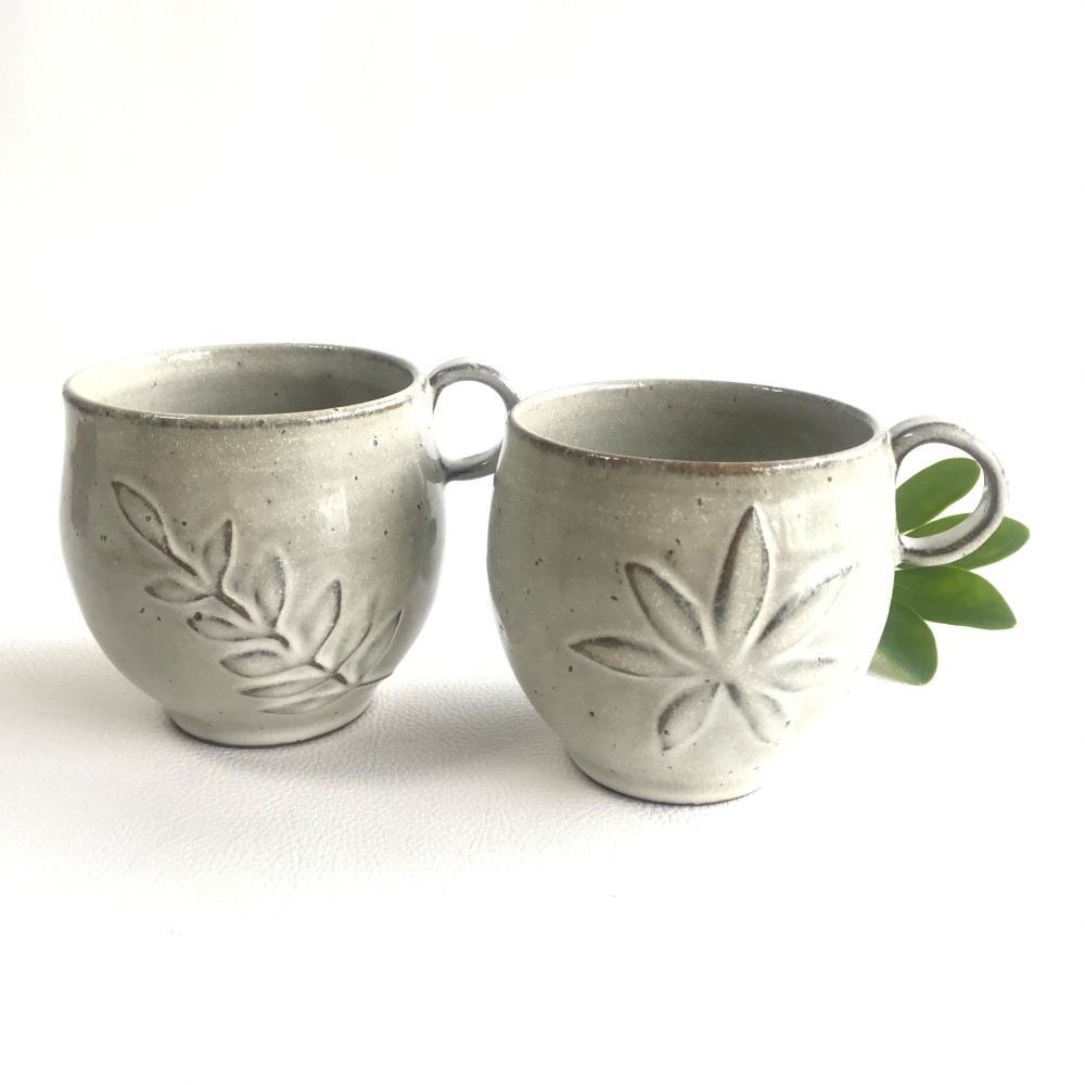 モチーフ付きペアmugcup