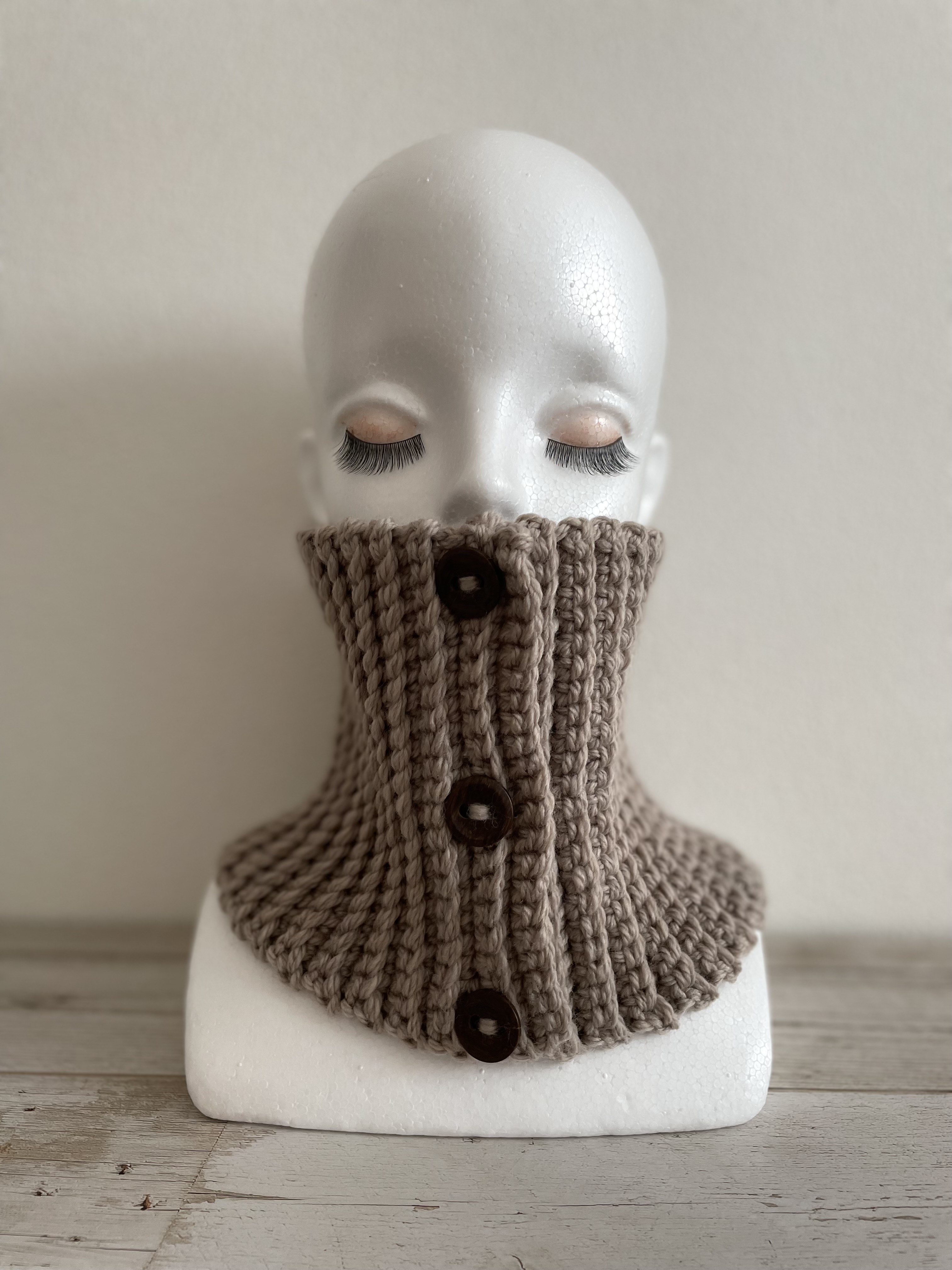 アレンジ簡単スヌード（ベージュ）